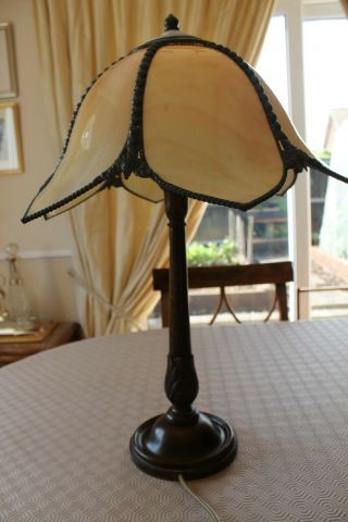 Tall Tiffany Style Tulip Table Lamp