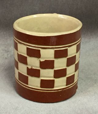 Ca 1770 Brick Red & White Checkered MOCHAWARE CUP Creamware Dipped Ware Austria 2