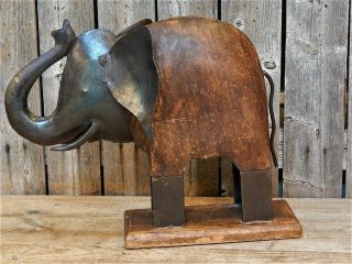 2 Vtg Primitive Rustic Folk Art Large Metal & Wood Elephants Sculpture Figurine 2