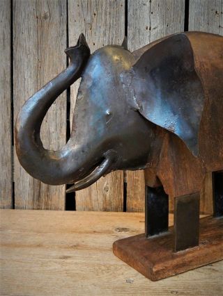 2 Vtg Primitive Rustic Folk Art Large Metal & Wood Elephants Sculpture Figurine 3