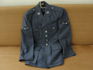 Vintage Late Vietnam era US AIR FORCE Man ' s Dress Wool Coat Jacket - Blue & Pants. 2