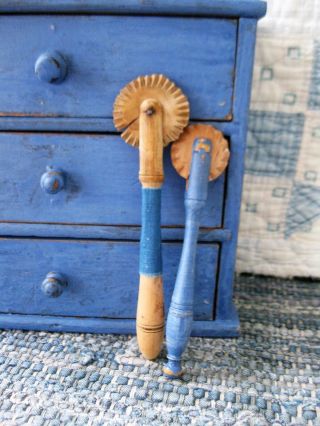 Antique Wood Rolling Pin Blue Milk Paint Indigo Calico Sleeve 5