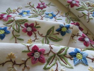 Vintage Hand Embroidered Linen Tablecloth 50 " X 50 " - Plump Floral 