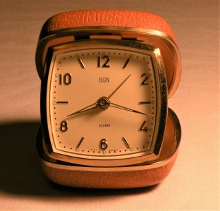 Vintage Elgin Travel Windup Alarm Clock Luminous West Germany Clam Shell Case