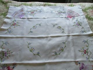 Vintage Hand Embroidered Tablecloth - CRINOLINE LADIES & FLORAL ' S 6