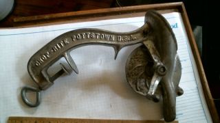 Pottstown Pa 16 Cast Iron Cherry Stoner Seeder Antique Vintage Old Kitchen Tool