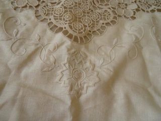 An Exquisite Hand Made Cypress Needlace Linen Table Cloth C.  1930 ' s 3