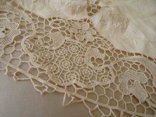 An Exquisite Hand Made Cypress Needlace Linen Table Cloth C.  1930 ' s 7