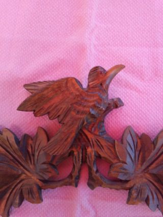 Vintage Wooden Leaves Birds Cuckoo Clock Parts Top Topper 8.  5  Across.