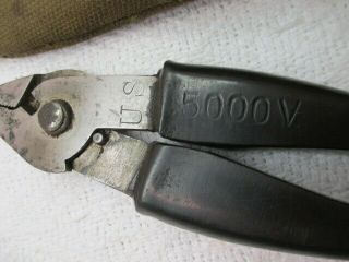 Vintage US Military Wire Rope Cutters 5000 VOLTS With Sheath 3