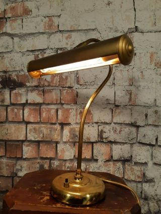 Vintage Mid Century Omi Brass Adjustable Bankers Table Desk Side Lamp Light