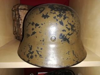 Hold German camo helmet luftwaffe sd WW2 4
