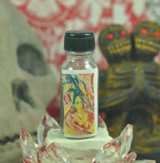 Nam Man Prai Love Potion Oil Charm Extreme Seductive Charming Thai Magic Amulet