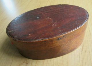 ANTIQUE WOOD TWO FINGERED OVAL PANTRY BOX 5 3/4 