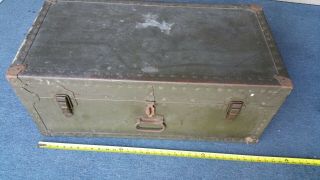 Vintage 1947 Army Green Foot Locker Trunk With Tray 3