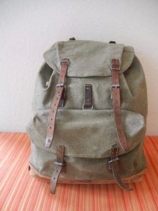 Vintage Swiss Army Military Backpack 1957 (leather)