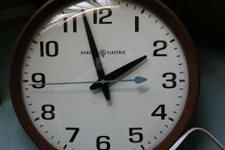 General Electric Model 2012 Electric School Clock