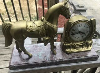 Vintage Sessions Movement Brass Horse Horseshoe Mantle Shelf Clock Bakelite Base