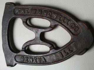 Antique Or Vintage Cast Iron Trivet " The W H Howell Co Geneva Ill "