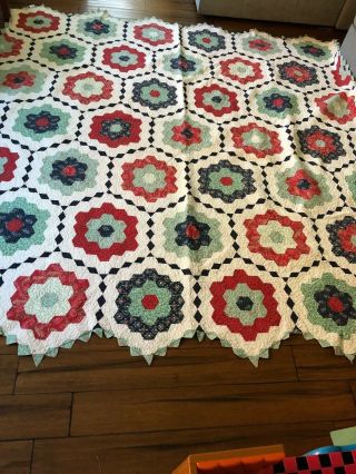 Quilt - White/red/navy/green 90 X 87 In - Not Old - -