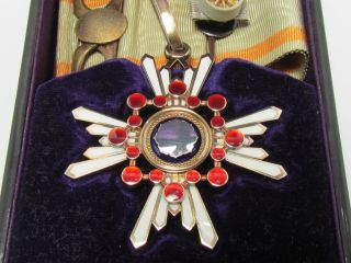 WW2 JAPANESE MEDAL ORDER OF THE SACRED TREASURE 3RD CLASS SILVER GOLD WWII JAPAN 10