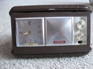 Vintage Folding Travel Alarm Clock Radio Leather Case