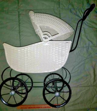 Vintage Rare Collectible Wicker Baby Doll Carriage Stroller With Adjustable Top