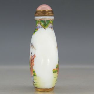 Chinese Exquisite Handmade people pattern Glass snuff bottle 2