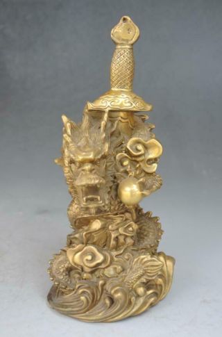 China Old Exorcise Evil Spirits Pure Copper Brass Dragon Twine Sword Statue E02