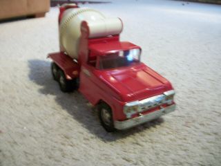 tonka first year cement truck very good. 2