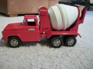 tonka first year cement truck very good. 5