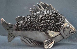 Collectable Chinese Old Handwork Miao Silver Carve Vivid Goldfish Royal Statue 3