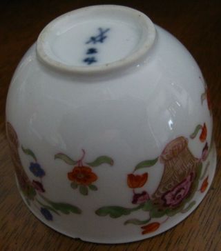 Antique Meissen Handleless Tea Cup 18th Century Basket Flowers Painting c1750 7