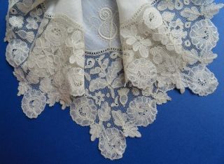 Victorian Honiton Lace Handkerchief With Point Ground & Monogram