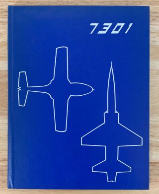 Usaf Williams Air Force Base Pilot Training 1973 Yearbook Vietnam Era 73 - 01