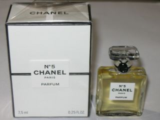 Vintage Perfume Bottle Chanel No 5 Bottle/boxes 7.  5 Ml,  1/4 Oz Sealed/full