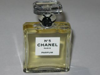 Vintage Perfume Bottle Chanel No 5 Bottle/Boxes 7.  5 ML,  1/4 OZ Sealed/Full 2