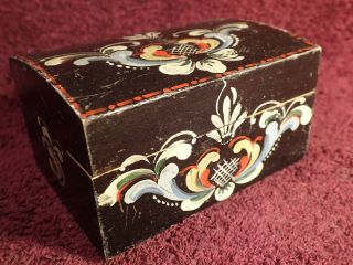 Dated 1928 Handpainted Little Wood Box Örebro Sweden Swedish Scandinavia