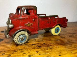 Vintage 6 3/4 " Arcade Cast Iron Ice Delivery Truck - 1930 