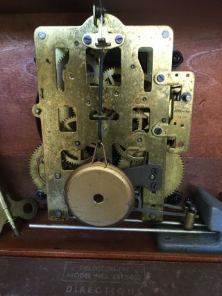 Vintage Mid Century Modern Seth Thomas Wood Case Clock Model E515 - 003 w/ Key 6