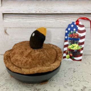 Primitive Raggedy Ann Doll Patriotic Americana With Apple Pie Ornie Shelf Sitter 7
