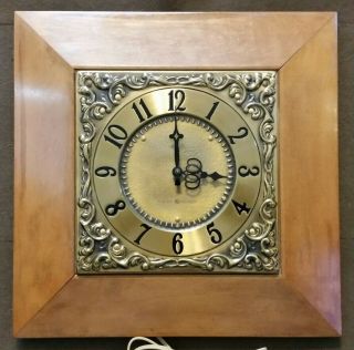 Vintage 1950’s General Electric 2sb57 Electric Wall Clock Wood Brass Usa