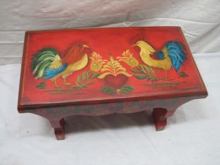 Cock Fighting Roosters Tole Painted Pa Dutch Floral Wooden Foot Stool Bench Farm