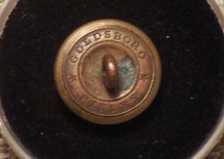 non - dug Civil War Mass.  state seal cuff button w/ Goldsbor / Rifles b/m 2