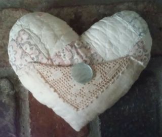 Cutter Quilt Heart Pillow 568 W/ Pocket Great Idea For The Tooth Fairy