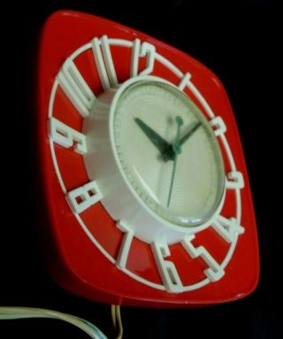 VINTAGE 1950 ' S GENERAL ELECTRIC TELECHRON 2H44 RED & WHITE KITCHEN CLOCK 4