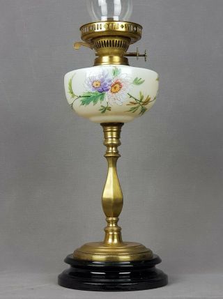 Victorian Veritas Opaline Glass Font Kerosene Duplex Oil Lamp Art Nouveau