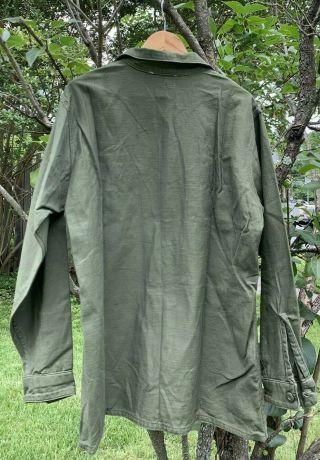 Vintage Vietnam War US Army OG - 107 Cotton Sateen Uniform Shirt.  17.  1/2 x 36 6