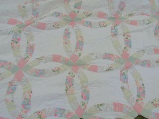 Vintage Patchwork Quilt Wedding Ring Pattern Pinks And Greens.  220cm X 220cm