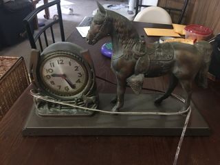 Vintage Saddle Horse Horseshoe Clock Surround Metal Base Sessions Movement